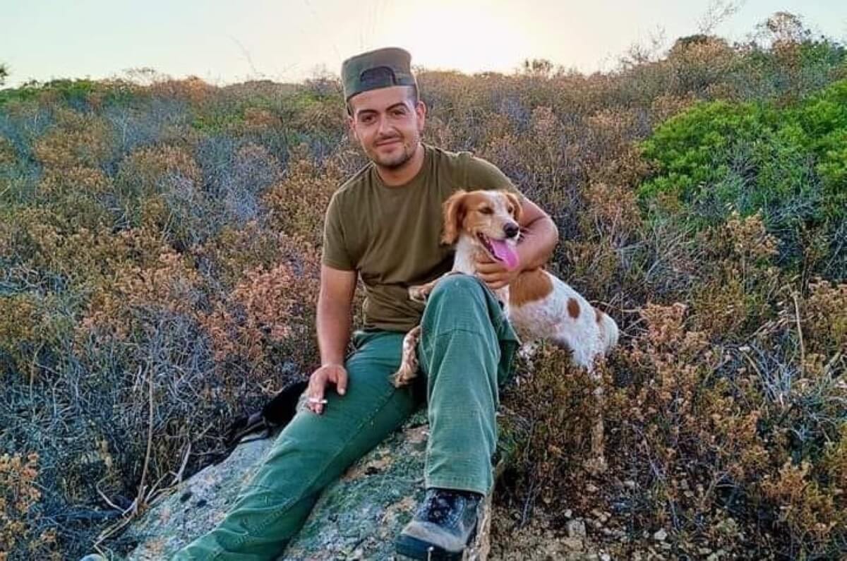Spara per sbaglio all’amico e poi si suicida con la stessa arma: tragedia durante battuta di caccia in Sardegna
