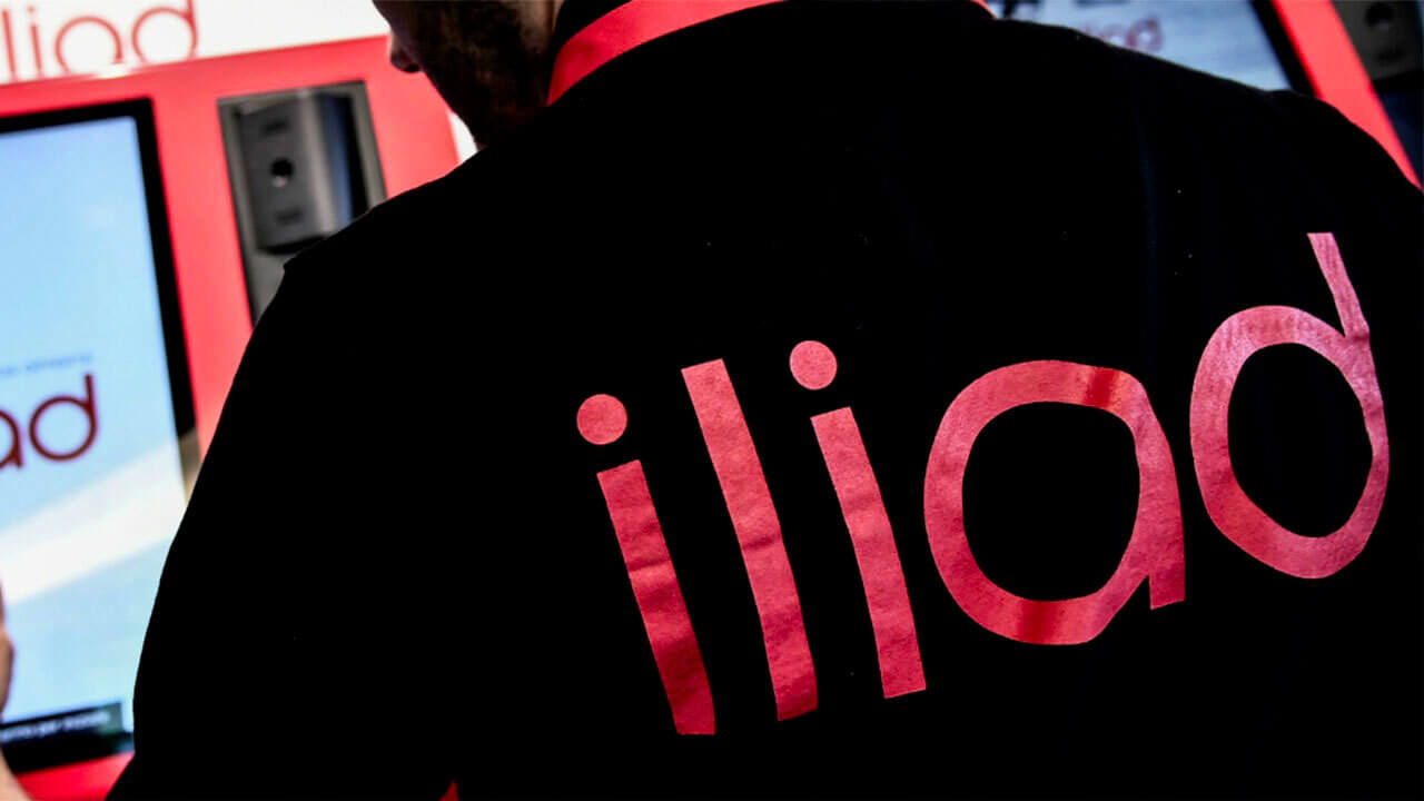 Iliad down, problemi ai servizi internet e voce in tutta Italia: migliaia le segnalazioni Iliad down, problemi ai servizi internet e voce in tutta Italia: migliaia le segnalazioni