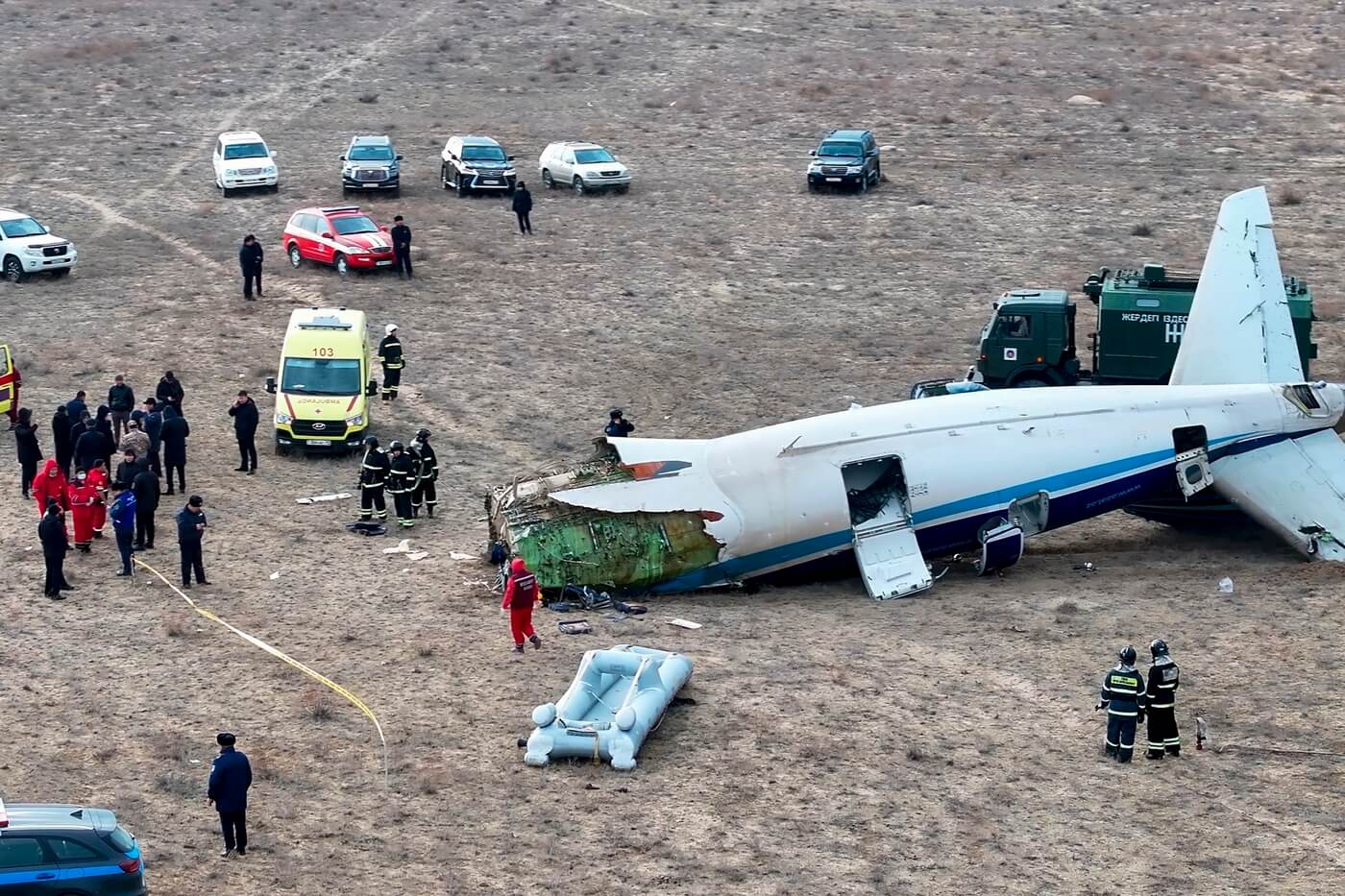 Incidente aereo in Kazakistan: 38 morti e 29 sopravvissuti. Trovata la scatola nera Incidente aereo in Kazakistan: 38 morti e 29 sopravvissuti. Trovata la scatola nera