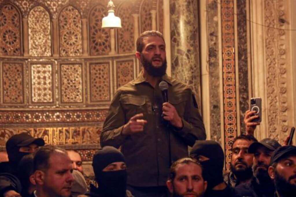 Galleria foto 'Ricostruzione in Siria, al-Jolani: «Elezioni dopo il censimento. Il popolo deciderà la forma dello stato»' - foto 1