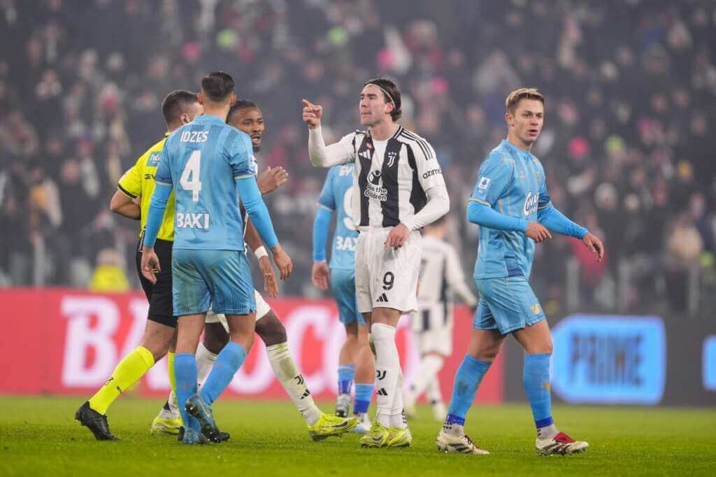 Galleria foto 'Serie A, Vlahovic evita la sconfitta alla Juventus: contro il Venezia quarto pareggio di fila per i bianconeri' - foto 1