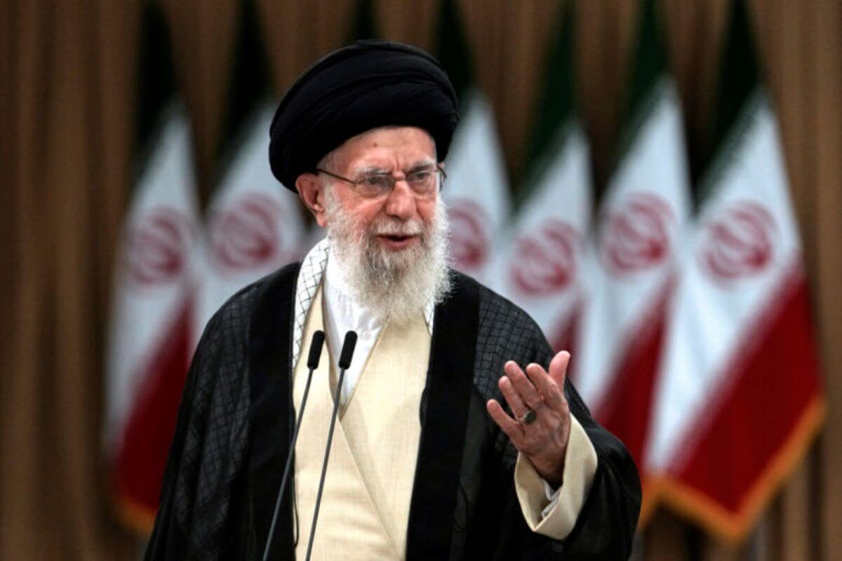 Iran, raggiunta l’intesa sul successore di Khamenei ma il nome resta segreto