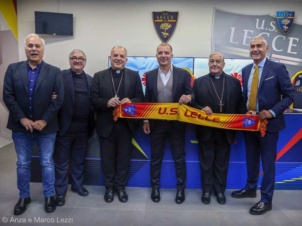 Galleria foto 'Lecce e Caritas insieme, firmato al Via del Mare un accordo che unisce lo sport alla solidarietà' - foto 1
