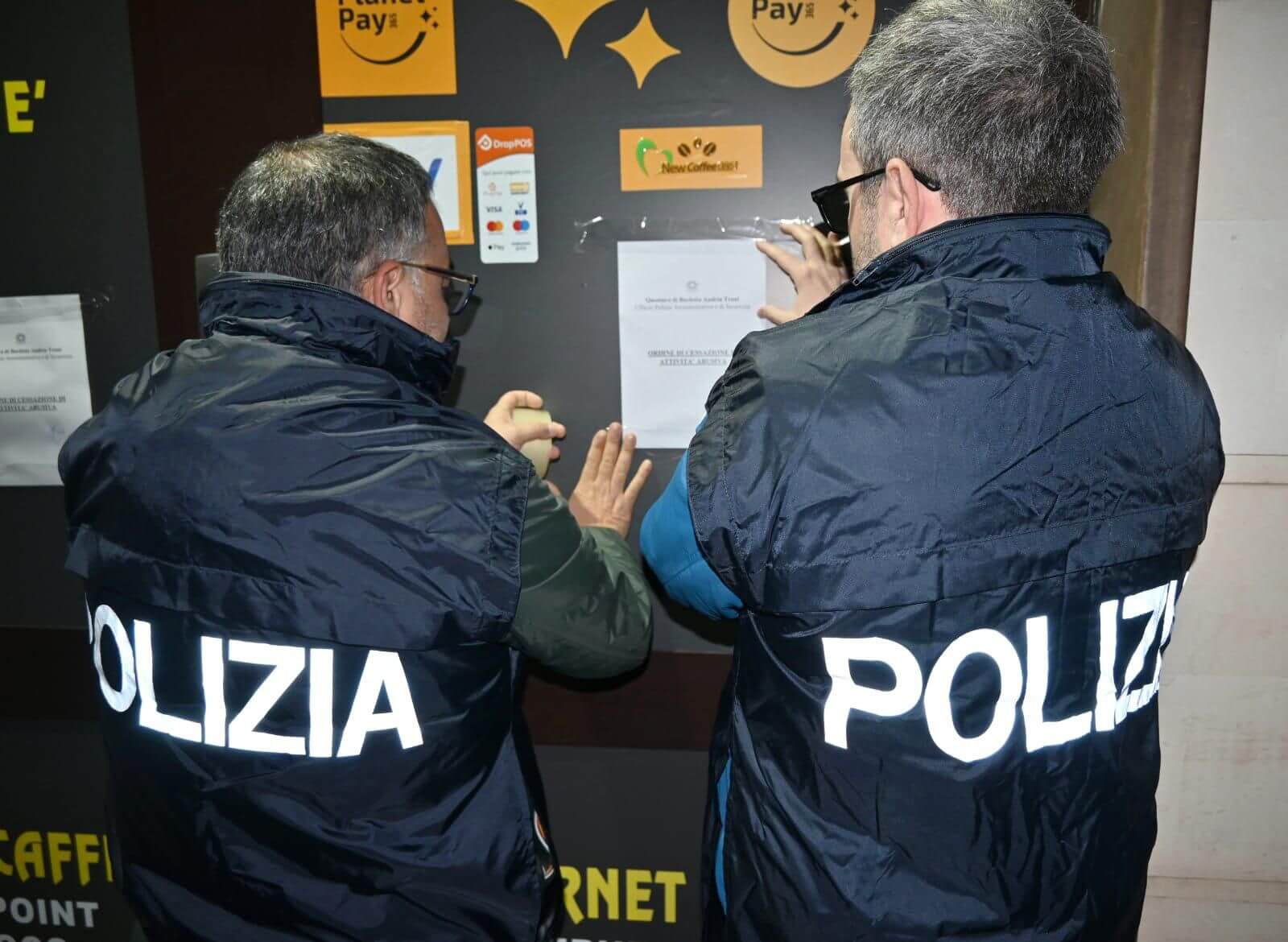 San Ferdinando di Puglia, chiuso un internet point abusivo: si somministrava anche cibo senza autorizzazioni San Ferdinando di Puglia, chiuso un internet point abusivo: si somministrava anche cibo senza autorizzazioni