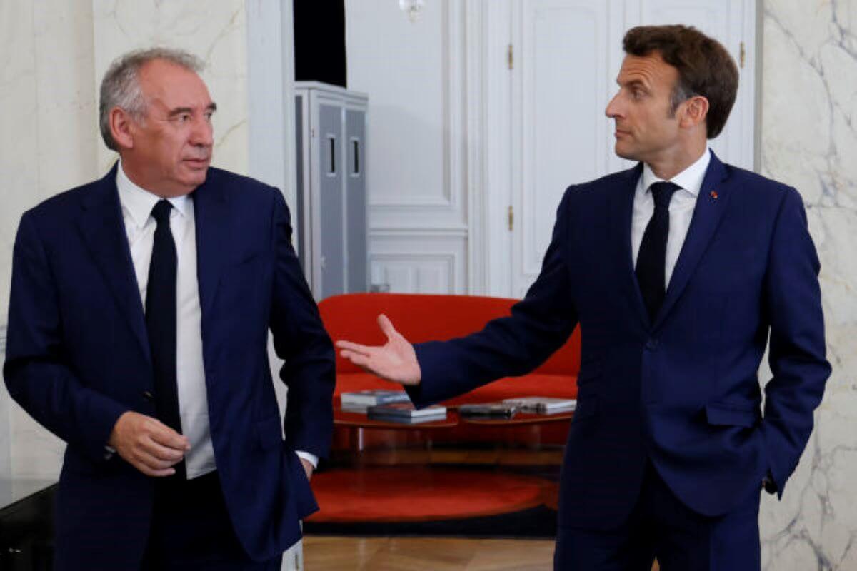 Francia, Macron ha scelto il nuovo primo ministro: è il centrista Francois Bayrou Francia, Macron ha scelto il nuovo primo ministro: è il centrista Francois Bayrou