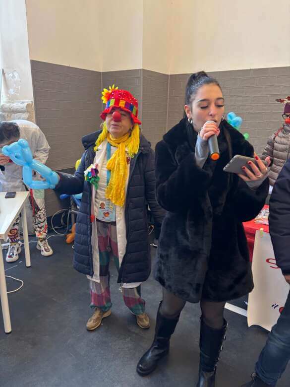 Il Meeting del Volontariato a Bari: associazioni “in mostra” tra storie, impegno e artigianato – FOTO Il Meeting del Volontariato a Bari: associazioni “in mostra” tra storie, impegno e artigianato – FOTO