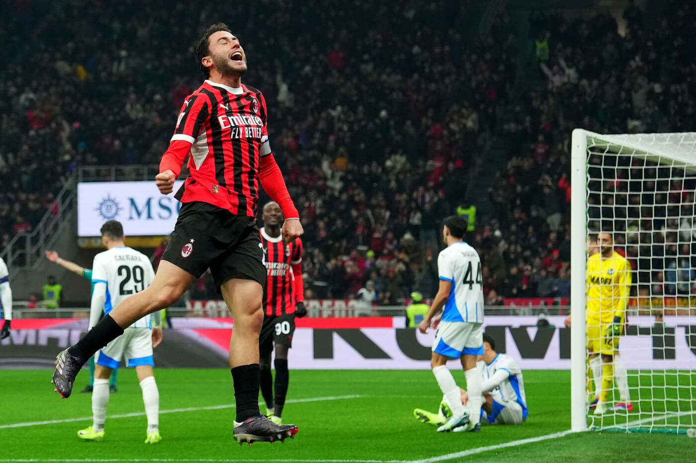 Coppa Italia, tutto facile per il Milan: 6-1 al Sassuolo e i rossoneri volano ai quarti di finale Coppa Italia, tutto facile per il Milan: 6-1 al Sassuolo e i rossoneri volano ai quarti di finale