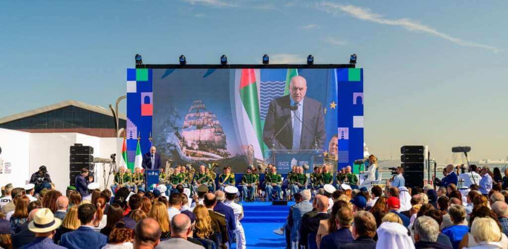 Galleria foto 'Crosetto in visita ad Abu Dhabi: «Tra i nostri Paesi un legame profondo che può essere rafforzato»' - foto 1
