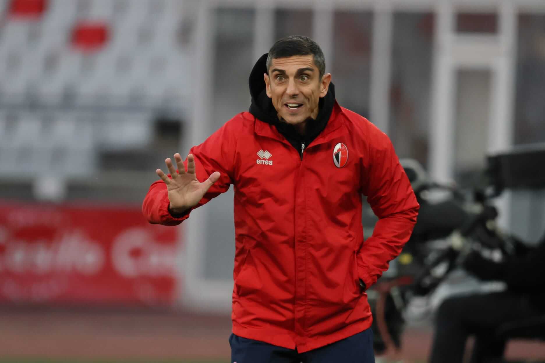 Serie B, a Bari mister Longo fa mea culpa: «Abbiamo giocato male»