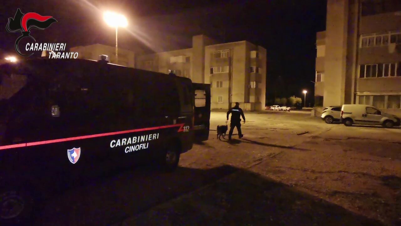 Arresti per droga in Puglia: una famiglia gestiva il traffico, stupefacenti anche in carcere – VIDEO
