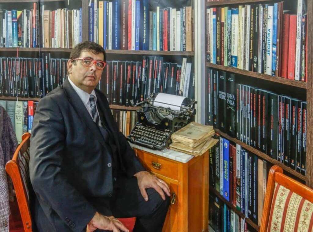 Galleria foto 'Vent’anni di Secop, Piacente: «Un orgoglio. L’editoria in Puglia è in fermento» – L’INTERVISTA' - foto 1