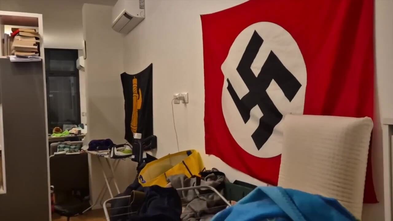 Propaganda nazifascista sui canali Telegram, nei guai undici studenti: perquisizioni in tutta Italia – VIDEO Propaganda nazifascista sui canali Telegram, nei guai undici studenti: perquisizioni in tutta Italia – VIDEO