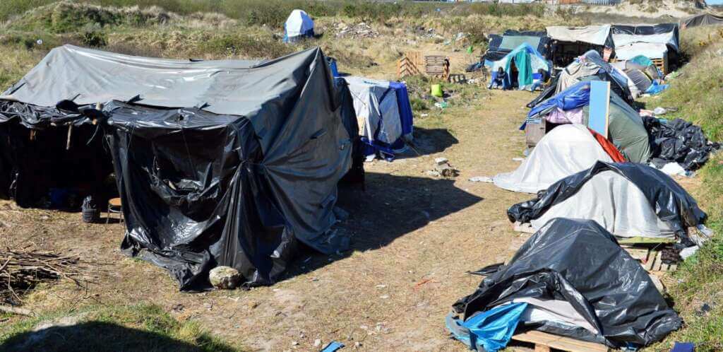 Galleria foto 'Persone a rischio povertà, maglia nera per il Sud Italia: Calabria, Sicilia e Campania oltre il 30%' - foto 1
