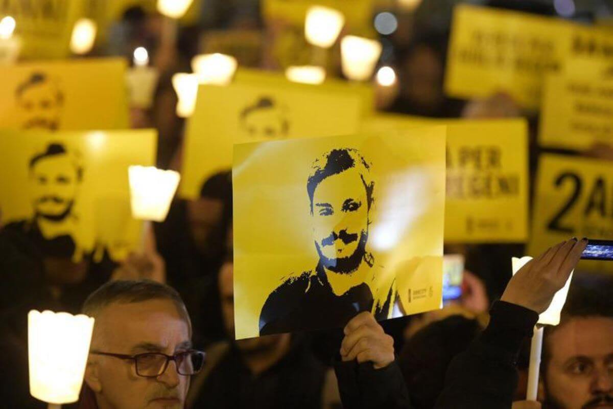 Regeni, il racconto di un testimone: «Sentivo Giulio lamentarsi» Regeni, il racconto di un testimone: «Sentivo Giulio lamentarsi»
