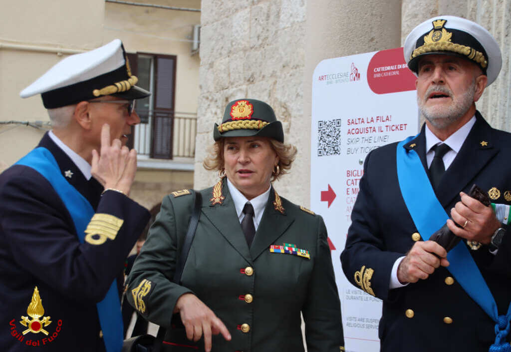Galleria foto 'Bari, il 2024 dei vigili del fuoco: 12.800 interventi in un anno. La festa per Santa Barbara – FOTO' - foto 7