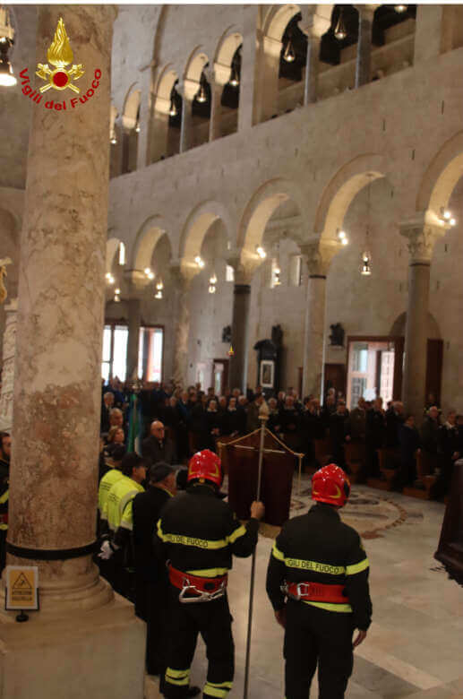 Galleria foto 'Bari, il 2024 dei vigili del fuoco: 12.800 interventi in un anno. La festa per Santa Barbara – FOTO' - foto 1