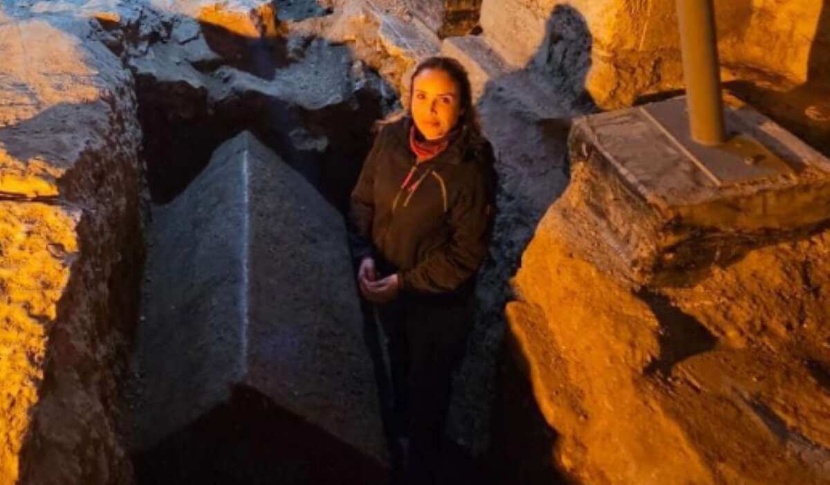 Turchia, scoperto un sarcofago che potrebbe contenere le reliquie di San Nicola – FOTO Turchia, scoperto un sarcofago che potrebbe contenere le reliquie di San Nicola – FOTO