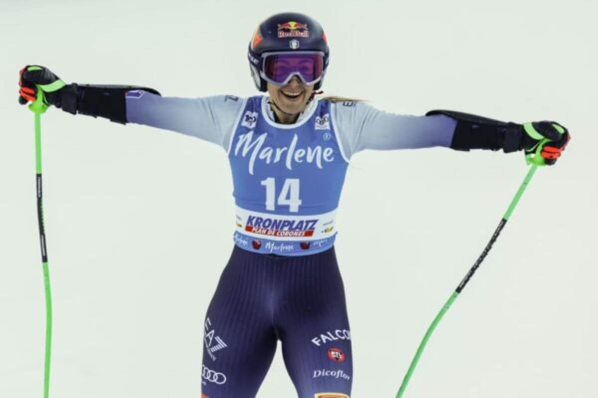 Coppa del mondo di sci, Goggia terza nel SuperG di St. Moritz. Vince Huetter Coppa del mondo di sci, Goggia terza nel SuperG di St. Moritz. Vince Huetter