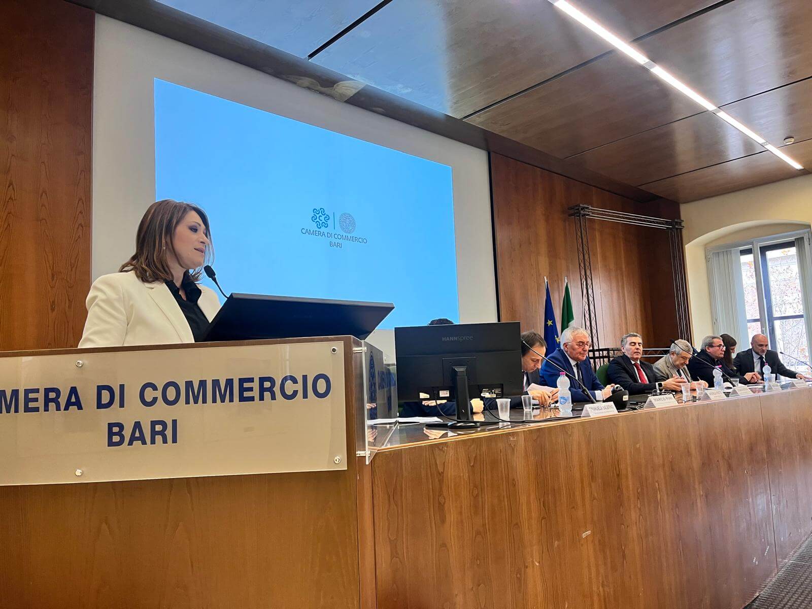 Imprese, al Sud crescono fatturato ed export: nel 2023 rispettivamente del 2,7% e del 4,4%. In calo al Nord Imprese, al Sud crescono fatturato ed export: nel 2023 rispettivamente del 2,7% e del 4,4%. In calo al Nord