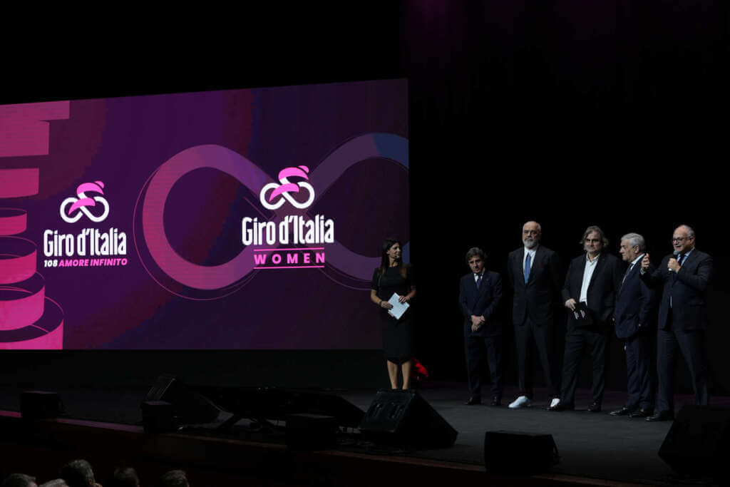 Galleria foto 'Giro d’Italia, da Tirana a Matera passando per i trulli di Alberobello: svelato il percorso del 2025' - foto 1