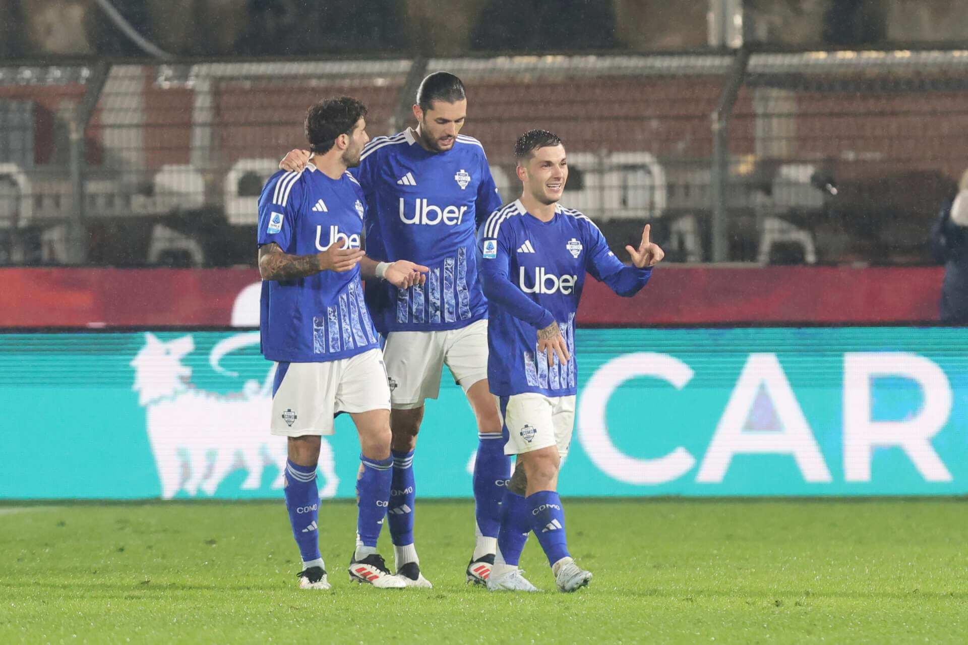 Serie A, balzo in avanti per Fabregas con i gol di Diao, Strefezza e Nico Paz: Como-Udinese 4-1