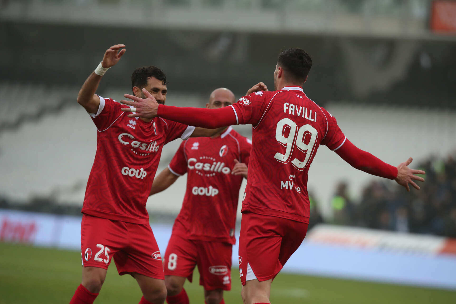 Ancora rimpianti per i biancorossi, Favilli illude e nel finale la pareggia La Gumina: Cesena-Bari 1-1 Ancora rimpianti per i biancorossi, Favilli illude e nel finale la pareggia La Gumina: Cesena-Bari 1-1
