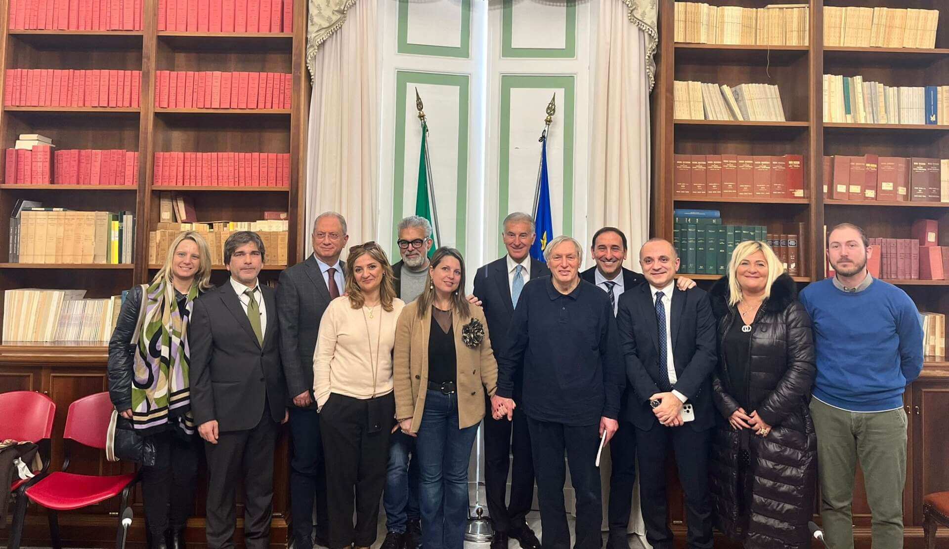 Cooperativa sociale Libera Terra, a Brindisi incontro con don Ciotti: «Tutelare i fornitori locali»