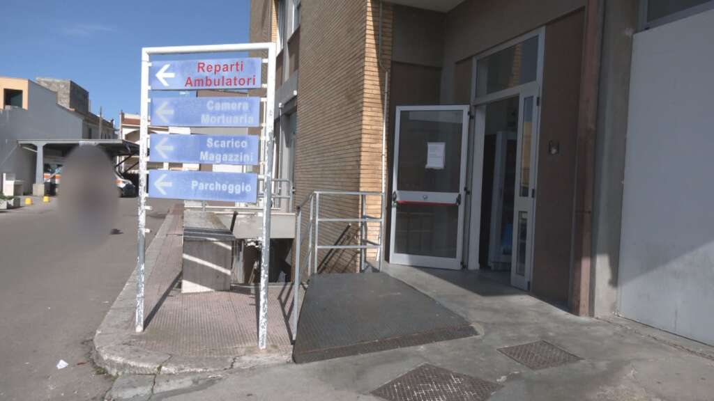Scorrano, ispezione di Pagliaro al pronto soccorso: «Zero sicurezza». L’Asl replica – VIDEO