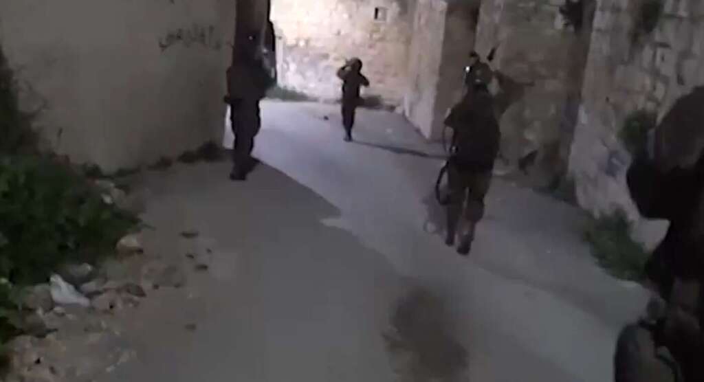 Galleria foto 'Cisgiordania, raid su Jenin: Israele uccide due ricercati. Onu: «Più aiuti a Gaza, la tregua regge»' - foto 1