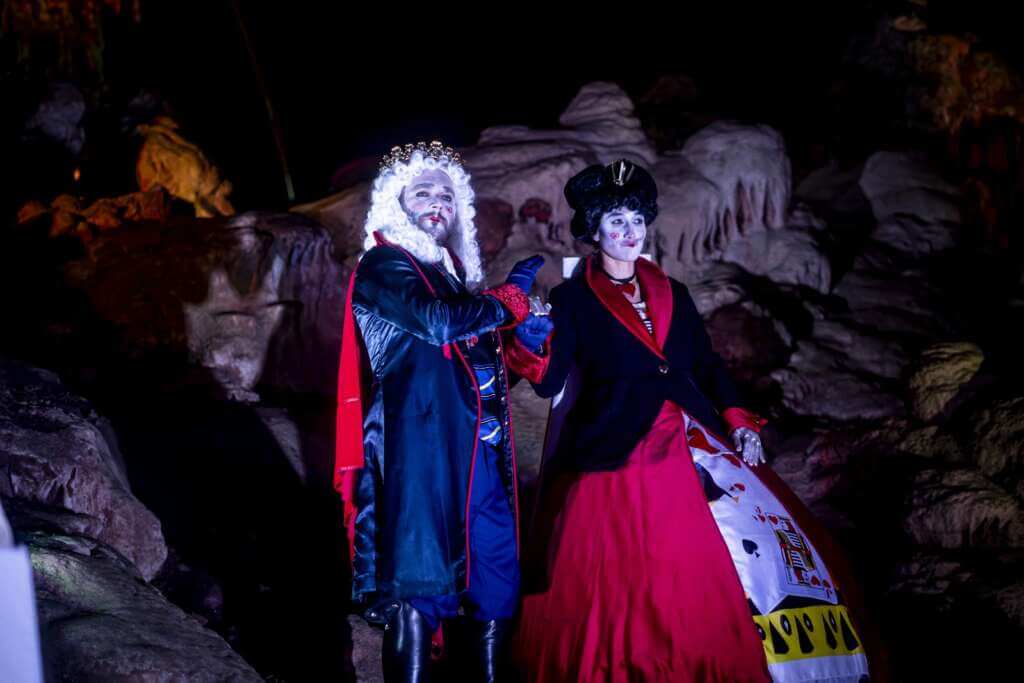 Galleria foto '“Alice nelle Grotte delle Meraviglie” a Castellana: «Un’avventura da sogno per grandi e piccini» – FOTO' - foto 3
