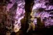 “Alice nelle Grotte delle Meraviglie” a Castellana: «Un’avventura da sogno per grandi e piccini» – FOTO