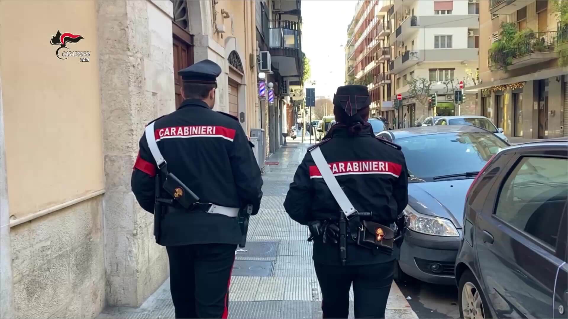 Bari, 36enne assolto dall’accusa di sequestro di persona: «Non voleva rapire una bimba ma rubare un borsello» Bari, 36enne assolto dall’accusa di sequestro di persona: «Non voleva rapire una bimba ma rubare un borsello»