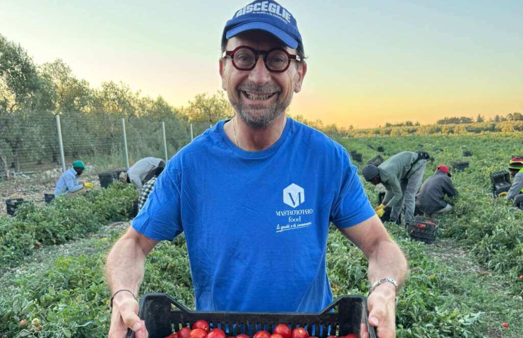 Galleria foto '“Boss in Incognito”, l’imprenditore di Bisceglie Mauro Mastrototaro protagonista da Max Giusti' - foto 1