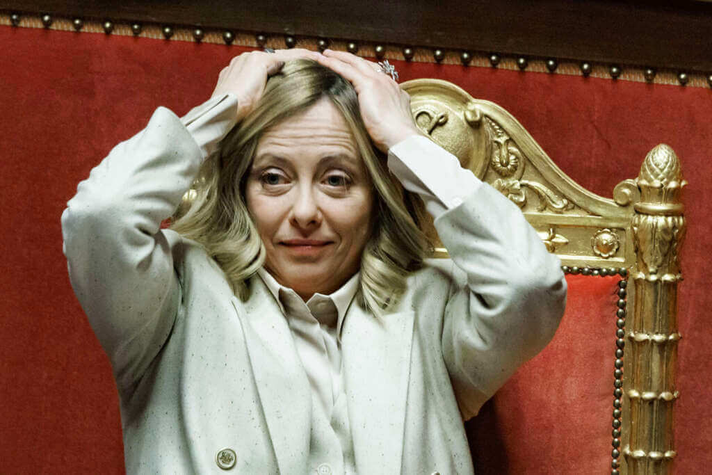 Galleria foto 'Meloni indagata, maggioranza all’attacco: «Ripicca dei magistrati. Vergogna»' - foto 1