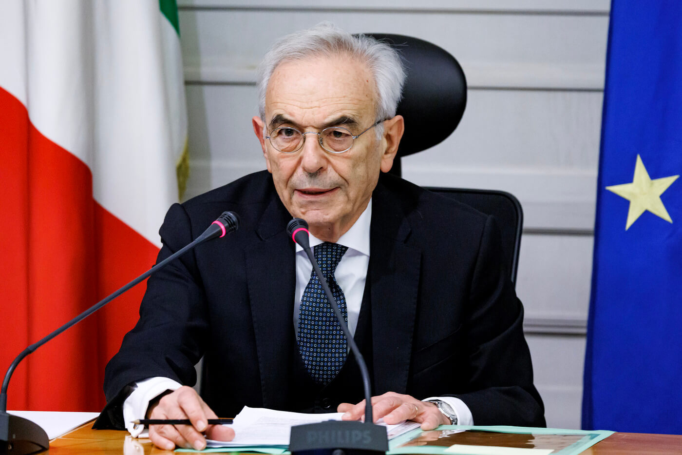 Corte costituzionale, Giovanni Amoroso è il nuovo presidente: «Mio impegno sarà assoluto» Corte costituzionale, Giovanni Amoroso è il nuovo presidente: «Mio impegno sarà assoluto»