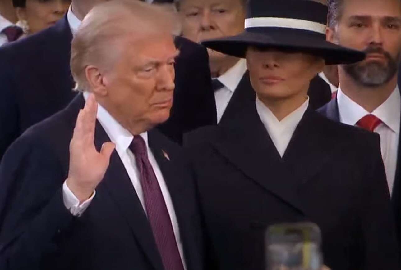 La cerimonia di insediamento di Donald Trump a Washington. «L’America tornerà grande! Basta Green New Deal» La cerimonia di insediamento di Donald Trump a Washington. «L’America tornerà grande! Basta Green New Deal»