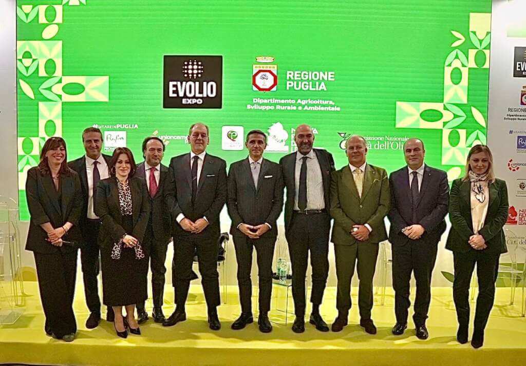 Galleria foto 'Bari, al via Evolio Expo in Fiera del Levante: tre giorni dedicati all’olio extravergine di oliva – FOTO e VIDEO' - foto 9