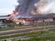 Incendio a Trepuzzi, l’Arpa: «Valori dell’aria nella norma, ma la zona va bonificata»