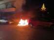 Gallipoli, uno scooter in fiamme nella notte: danneggiata anche un’auto