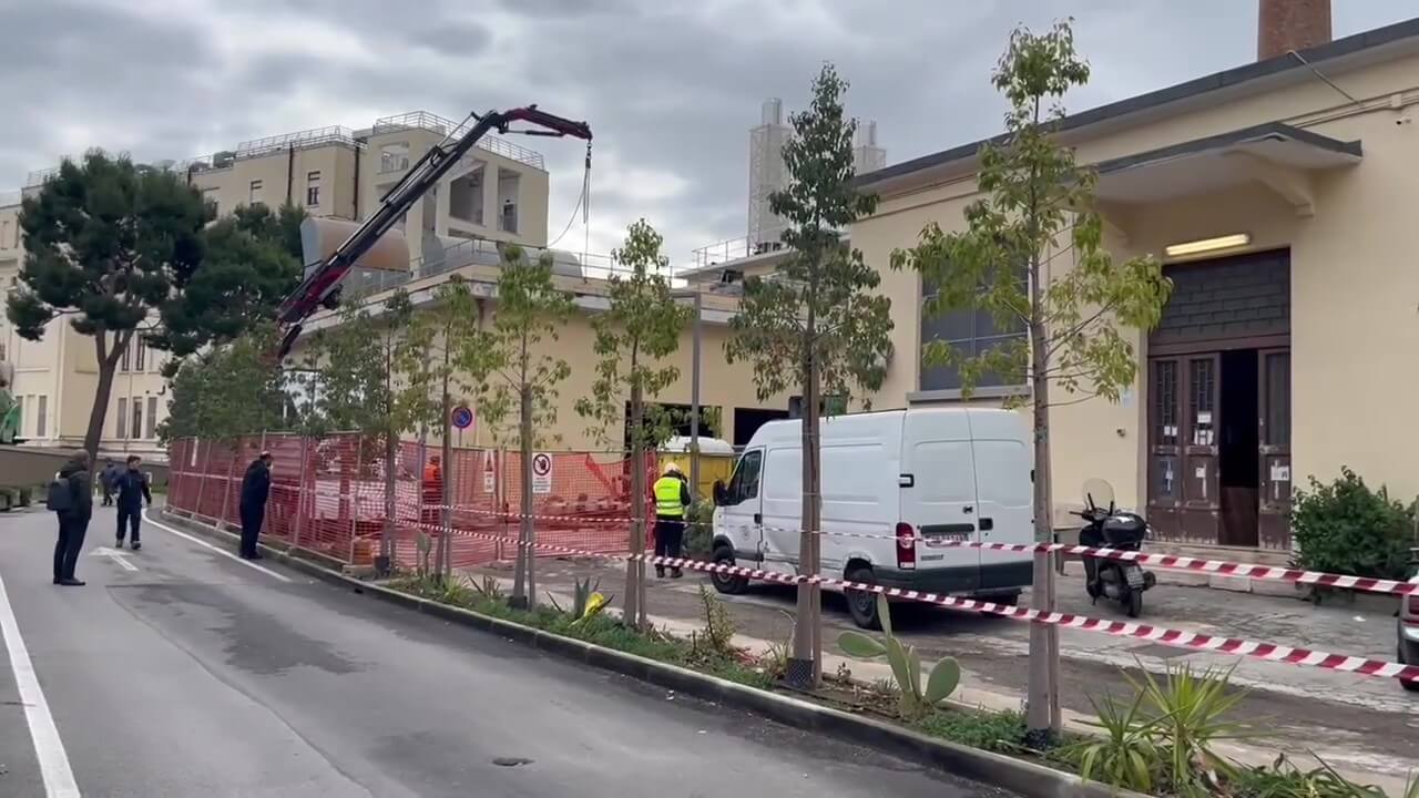 Operaio morto a Bari, i risultati dell’autopsia sul corpo del 58enne: «Gravi lesioni al cranio»