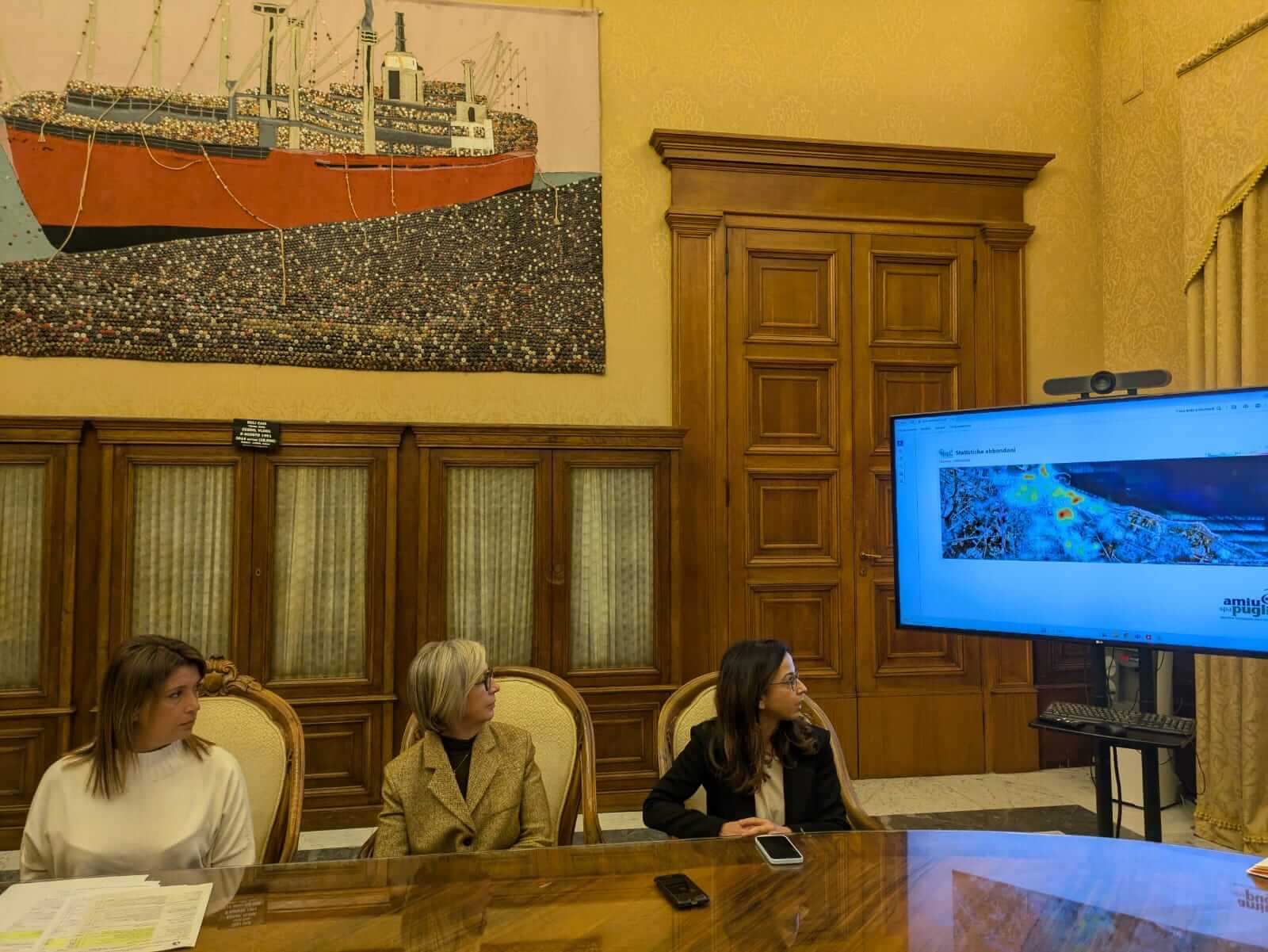 Stretta contro l’abbandono di rifiuti a Bari: fototrappole e niente buste nere Stretta contro l’abbandono di rifiuti a Bari: fototrappole e niente buste nere