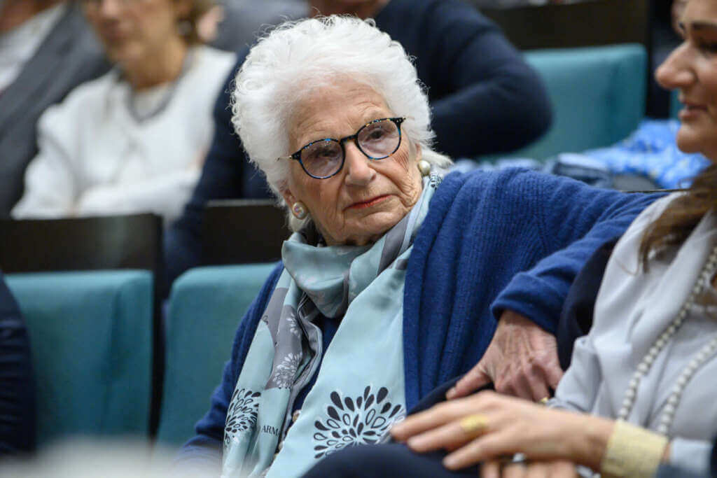 Galleria foto 'Insulti a Liliana Segre dopo la distribuzione del documentario sulla sua vita' - foto 1