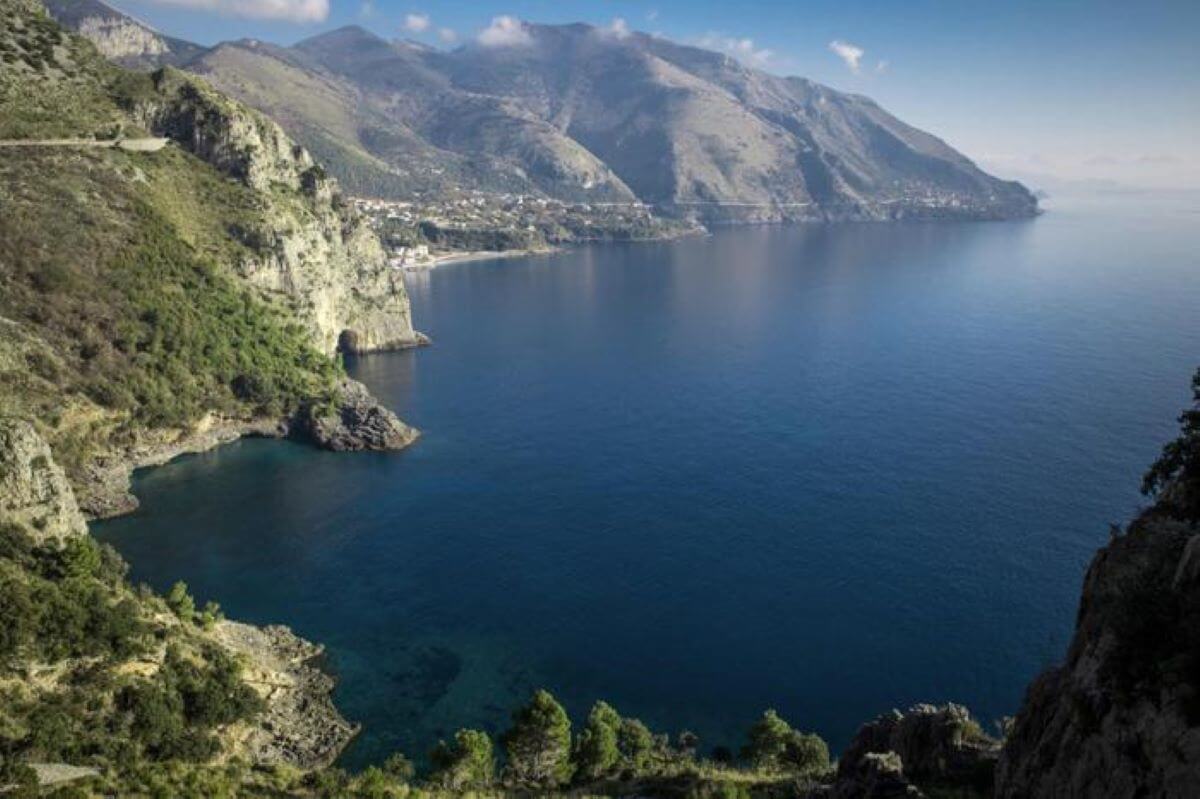 Maratea, nasce “Una spiaggia per tutti” accessibile alle persone diversamente abili