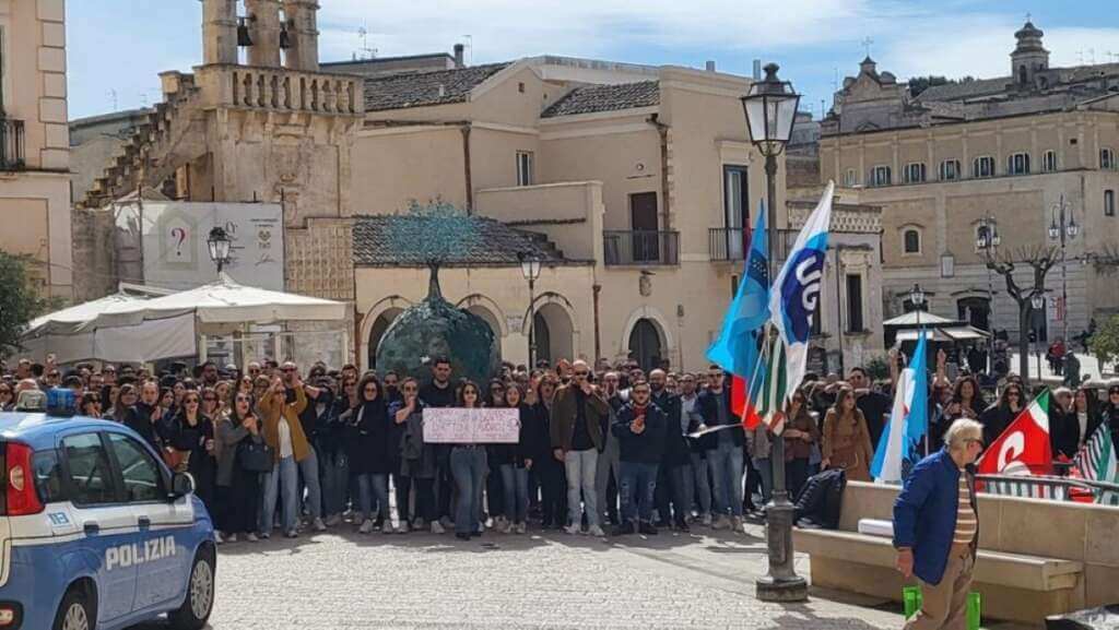 Galleria foto 'Vertenza Callmat a Matera, pronti per l’incontro al Ministero: «Ma serve collaborazione»' - foto 1