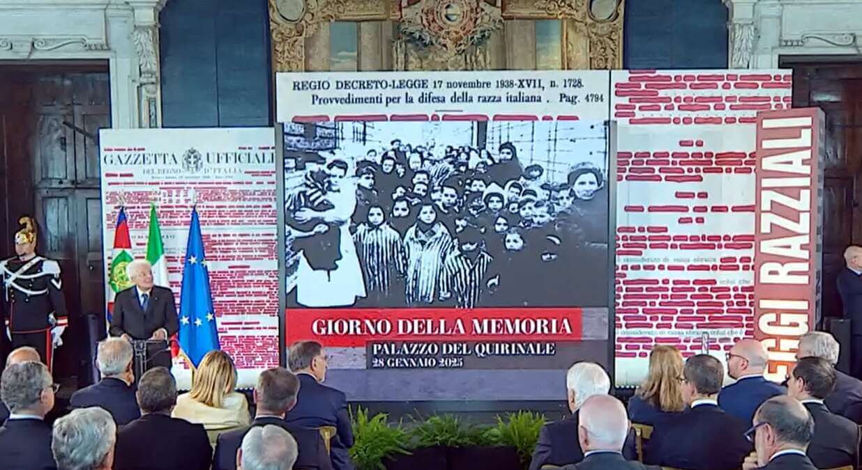 Giorno della Memoria, Mattarella: «Auschwitz simbolo incancellabile di abominio. Mai più» Giorno della Memoria, Mattarella: «Auschwitz simbolo incancellabile di abominio. Mai più»