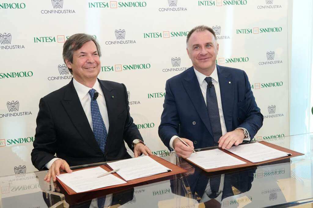 Galleria foto 'Accordo tra Confindustria e Intesa Sanpaolo: 200 mld per la crescita delle imprese' - foto 1