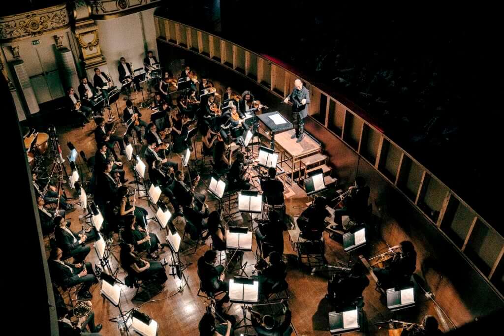 Galleria foto 'Bari, la stagione concertistica del Petruzzelli riparte con un sold out per Mahler' - foto 1