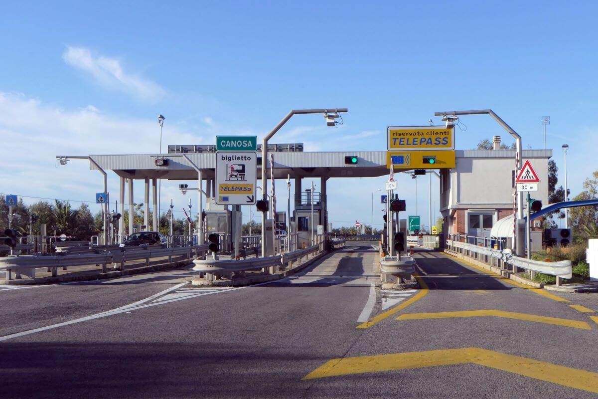 Pedaggi, scatta l’aumento dell’1,8 per cento su 2.800 chilometri di autostrada Pedaggi, scatta l’aumento dell’1,8 per cento su 2.800 chilometri di autostrada