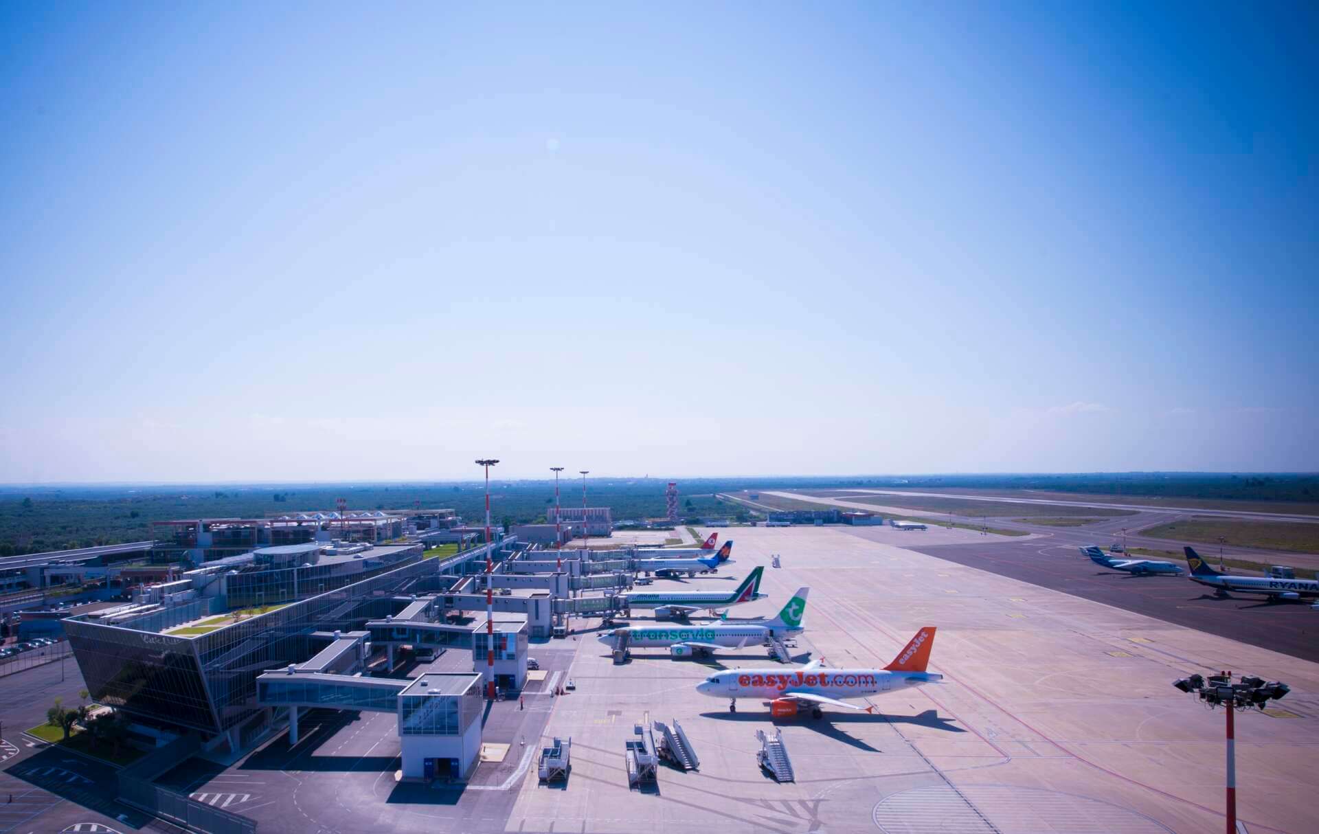 Puglia, 2024 da record per gli aeroporti: oltre 10 mln di passeggeri tra Bari, Brindisi e Foggia