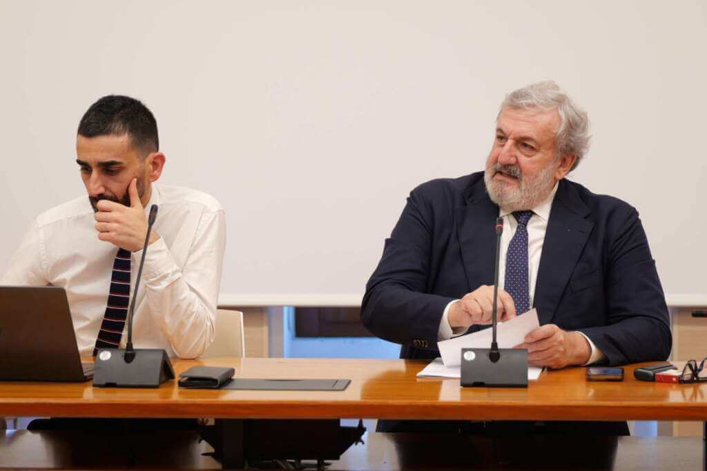 Galleria foto 'IA nella pubblica amministrazione: in Puglia si riunisce il Comitato tecnico regionale – VIDEO' - foto 1